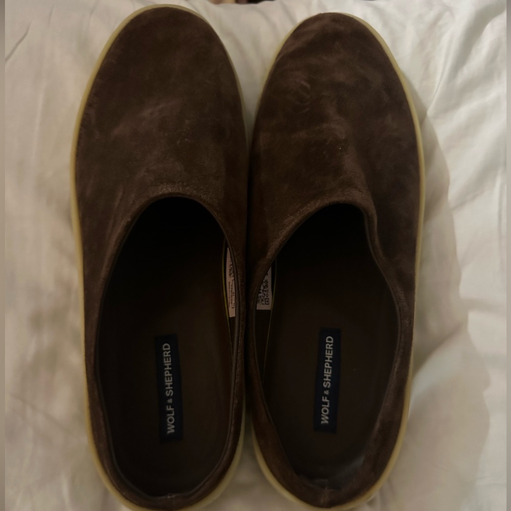 Wolf & Shepherd Men's Brown Suede Slip-On Loafers